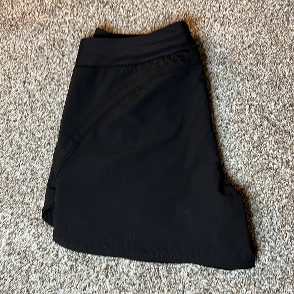 Women’s Lands’ End swim shorts